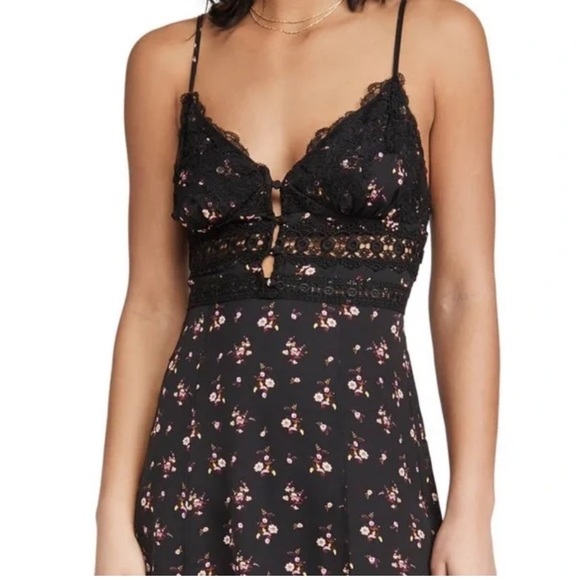 Free People Movement Out & About Maxi Slip Size S - Picture 11 of 11